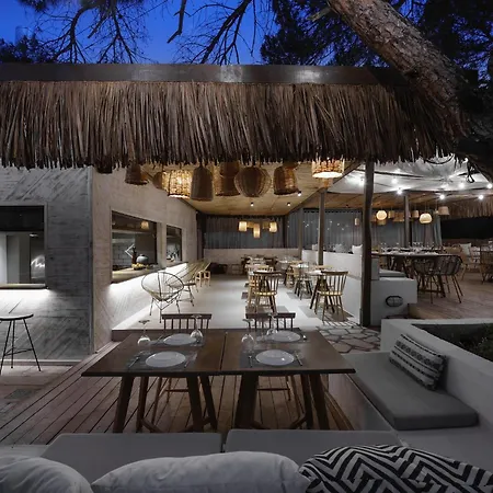 Karidi Gaia Retreat Апартаменты Вурвуру