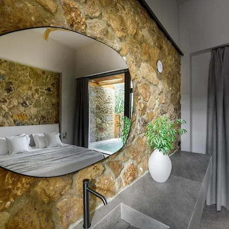 Karidi Gaia Retreat *