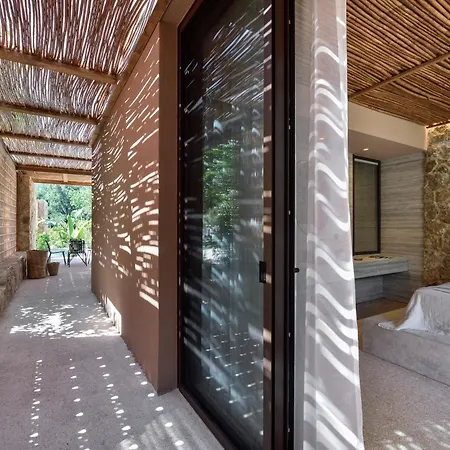 Karidi Gaia Retreat Апартаменты